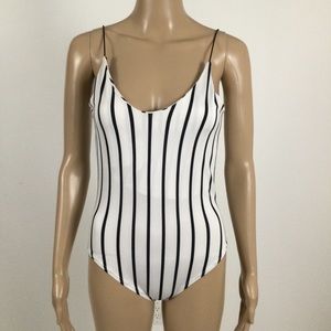 👛 (ANY 2/$20)GAZE Striped Bodysuit Black/White Striped,